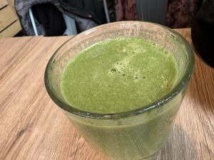 smoothie w/ spinach  at Immergrün in Ulm