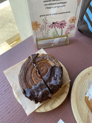 NY roll  at Julietta Pastry and Lab in Rome