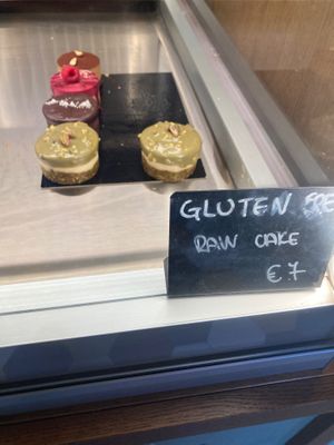 Gluten free raw choice  at Julietta Pastry and Lab in Rome