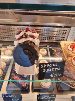  at Julietta Pastry and Lab in Rome