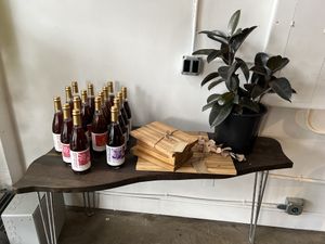 Carries wine, including nonalcoholic ones  at Vtopian Cheese Shop in Portland