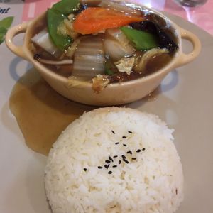 tofu claypot at Veggie Cottage in Central Singapore