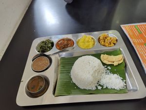 Rice and curry at Vishnu Vihar Vegetarian Hotel in Kandy
