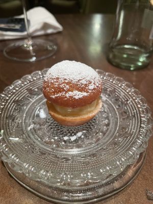   at Folia in Antwerpen