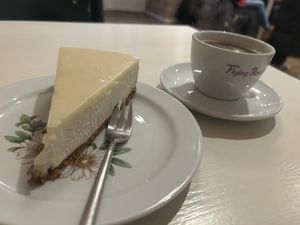 Lemon cheesecake and Americano #Veganuary at Plants & Flours in Berlin