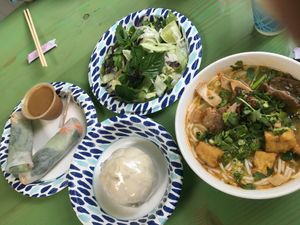 E3 hue spicy noodle soup at Van Hanh Restaurant in Portland