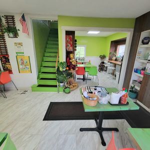 Interior at Van Hanh Restaurant in Portland