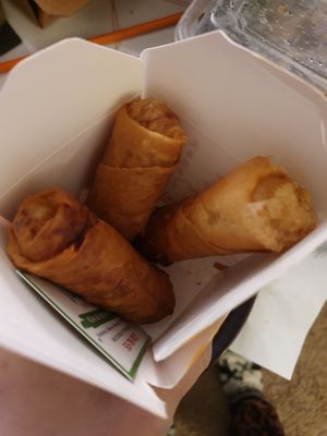 rolls at Van Hanh Restaurant in Portland