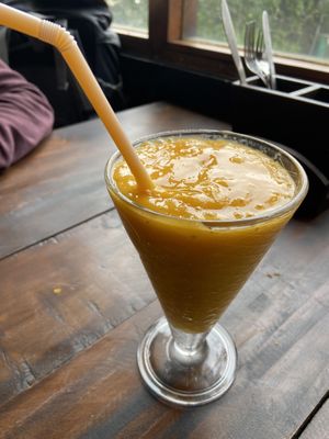 Mango juice  at Themparadu in Nuwara Eliya