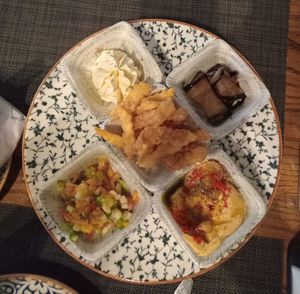 Uzbek starter platter at Afsona in Tashkent