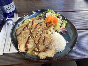 Vegan Ente kross   at Pho & More in Berlin