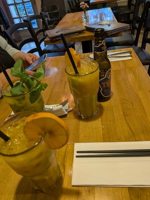 Drinks at Pho & More in Berlin