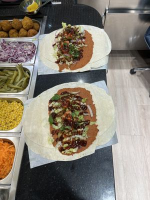 Cigköfte wraps in process  at Veganland Cigköfte in Munich
