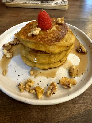 Pumpkin pancakes (gluten-free and vegan) at Berguna Gluten Free in Valencia
