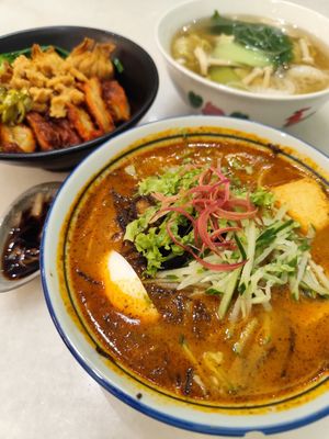 Asam laksa at Ambience Tea House & Veggie Cafe - 茗楼茶艺素食馆 in Ipoh