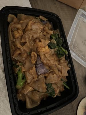 Pad see ew  at Pineapples Thai Kitchen in Charlottesville