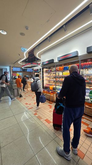  at DXB - Grabbit - T3 in Dubai