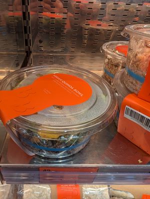 Vegan quinoa bowl at DXB - Grabbit - T3 in Dubai