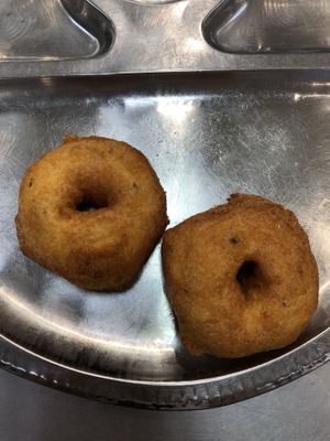 vadai  at Rani in Batu Caves