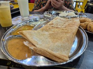 Masala thosai (filled with potato curry) at Rani in Batu Caves