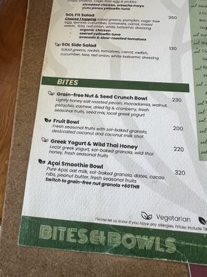 vegan acai bowl and fruit bowl  at SOL in Surat Thani