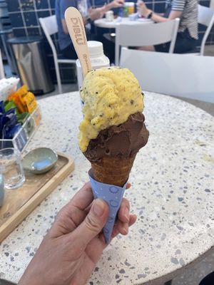 I had passion fruit with chocolate 🍫 and I was yummy  at Diblu in Sao Paulo