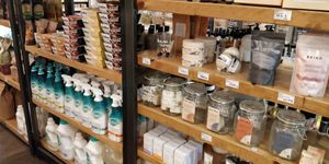  at L' Avant Goût in Montreal