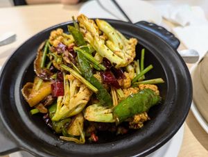 sichuan style stir-fried cauliflower at Veggienius in Taipei