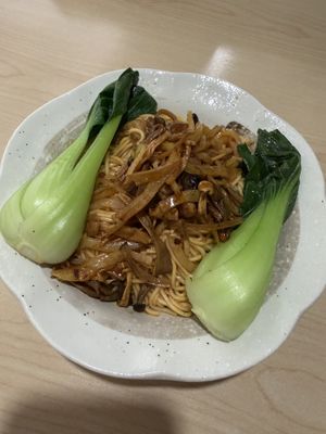 Spicy Szechuan noodles  at Veggienius in Taipei