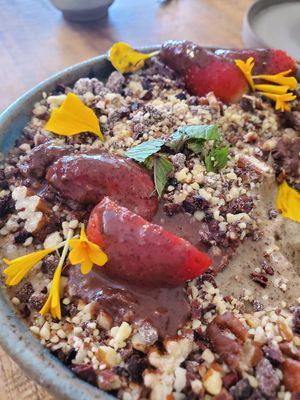 Cacau bowl 10/10 if you like chocolate at Mana'o Bowls in Florianopolis