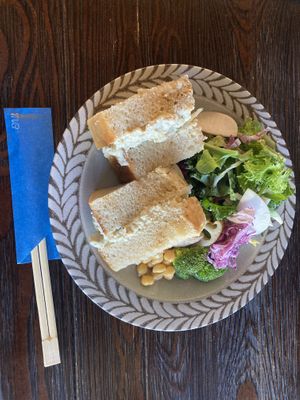 Vegan egg sandwich   at Hakoo Cafe Me in Kamakura