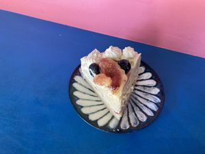 Birthday cake  at Hakoo Cafe Me in Kamakura