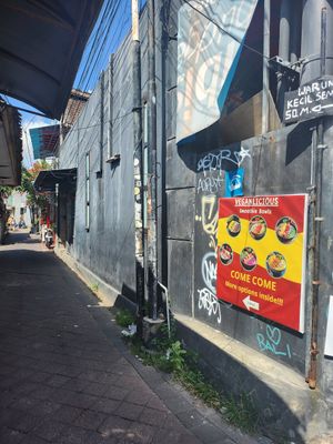  at Veganlicious, Vegan Smoothie Bowl and Juice in Seminyak