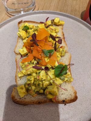 Vegan eggs sandwich at Alchemy Tokyo -Azabudai Hills - アルケミー in Tokyo