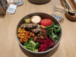 Tempeh Bowl at Alchemy Tokyo -Azabudai Hills - アルケミー in Tokyo