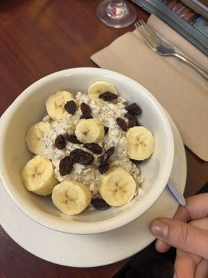 Overnight oats  at Portia's Cafe in Columbus