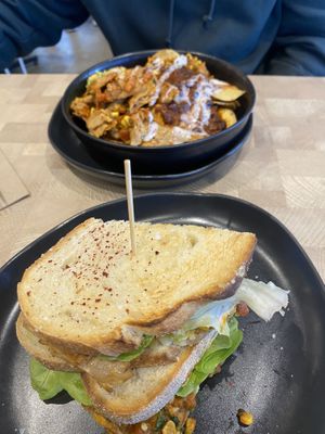 10/10, would give 5 stars if the app would allow! Such a wide variety of vegan options very clearly labelled, all of these cakes are vegan! Super friendly and knowledgeable staff  at Soulful Home Cafe in Mount Waverley