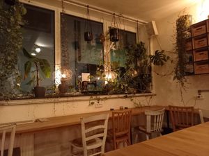 Sitzplätze innen at Nähcafe Edeltraud in Wurzburg