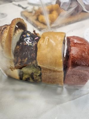 All in one at Rainbow Crust in Busan