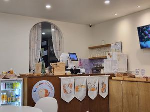  at Rainbow Crust in Busan