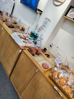  at Rainbow Crust in Busan