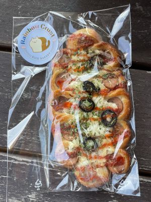 Pizza pastry  at Rainbow Crust in Busan