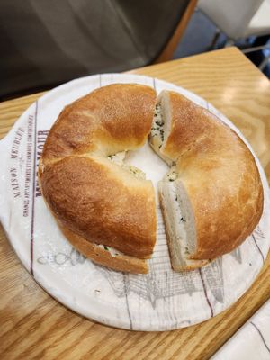 Cream cheese at Rainbow Crust in Busan
