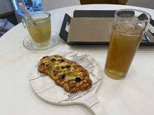   at Rainbow Crust in Busan