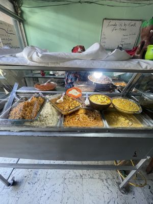 Everything on this side was vegan except one or two vego dishes on the right hand side - the nice lady will help you!  at Comedor Pa' mi gente in Leon