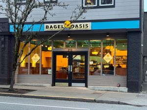  at Bagel Oasis in Seattle