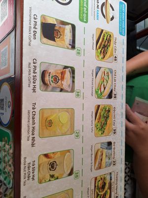 Vegan ban mi shop at Bánh Mì Xanh in Ho Chi Minh City