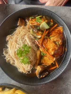 Teriyaki tofu with rice noodles   at Mrs. Miyagi's in Tenerife