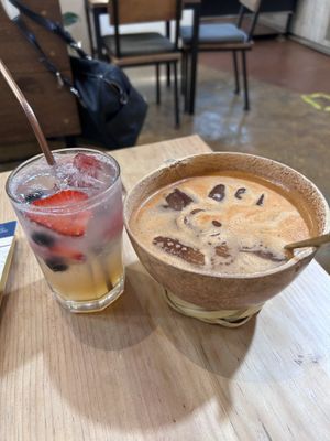 Lemonade and pre Hispanic cacao drink  at Santo Remedio in San Miguel De Allende
