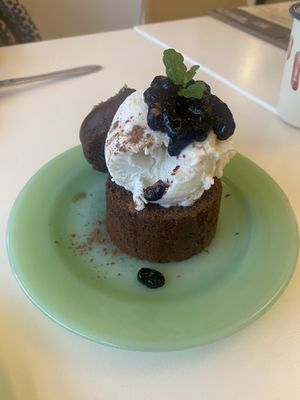   at F LIFE  in Veldhoven